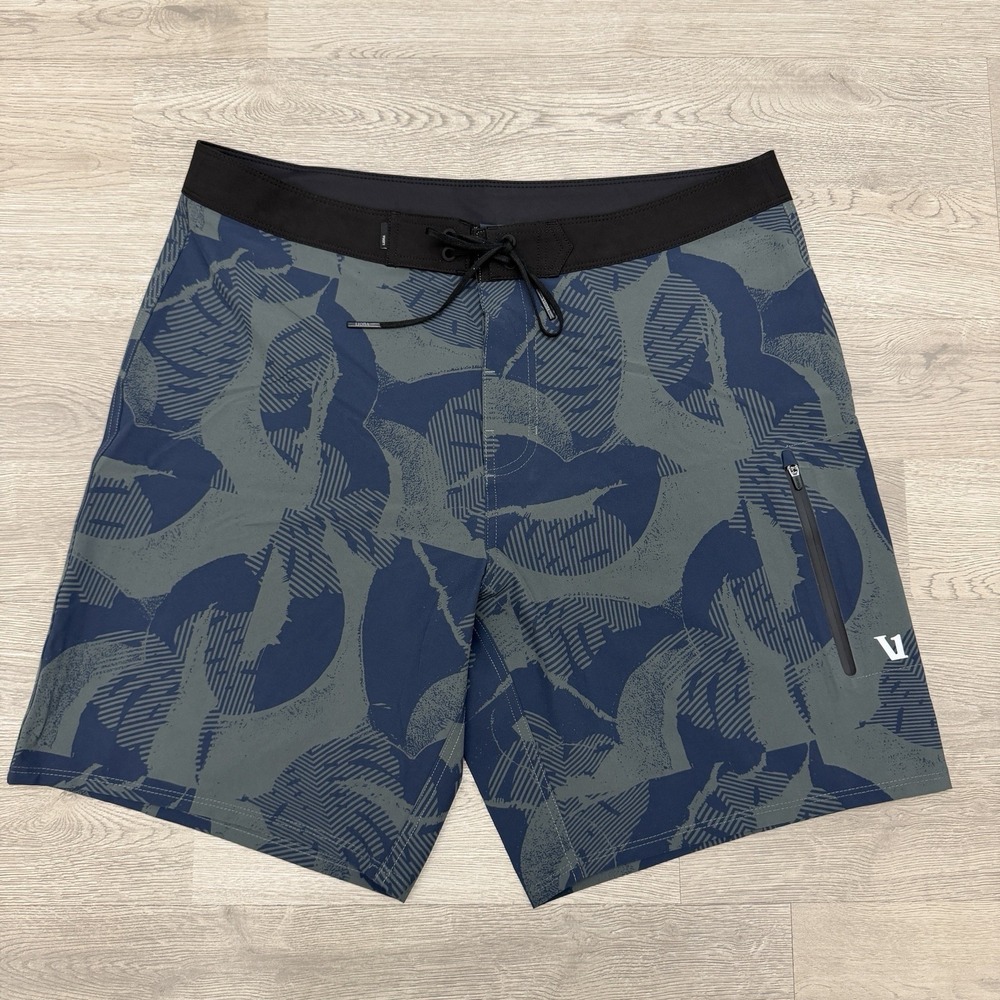 Vuori Infinity Board Shorts Mens 34 Floral AOP Swim Trunks V383 Drawstring